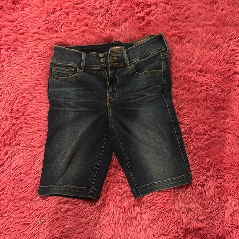 new jean shorts size 10